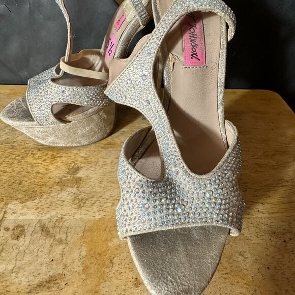 Betsey Johnson size 5.5 high Heels Aura shoes Crystal Rhinestone - Picture 1 of 10